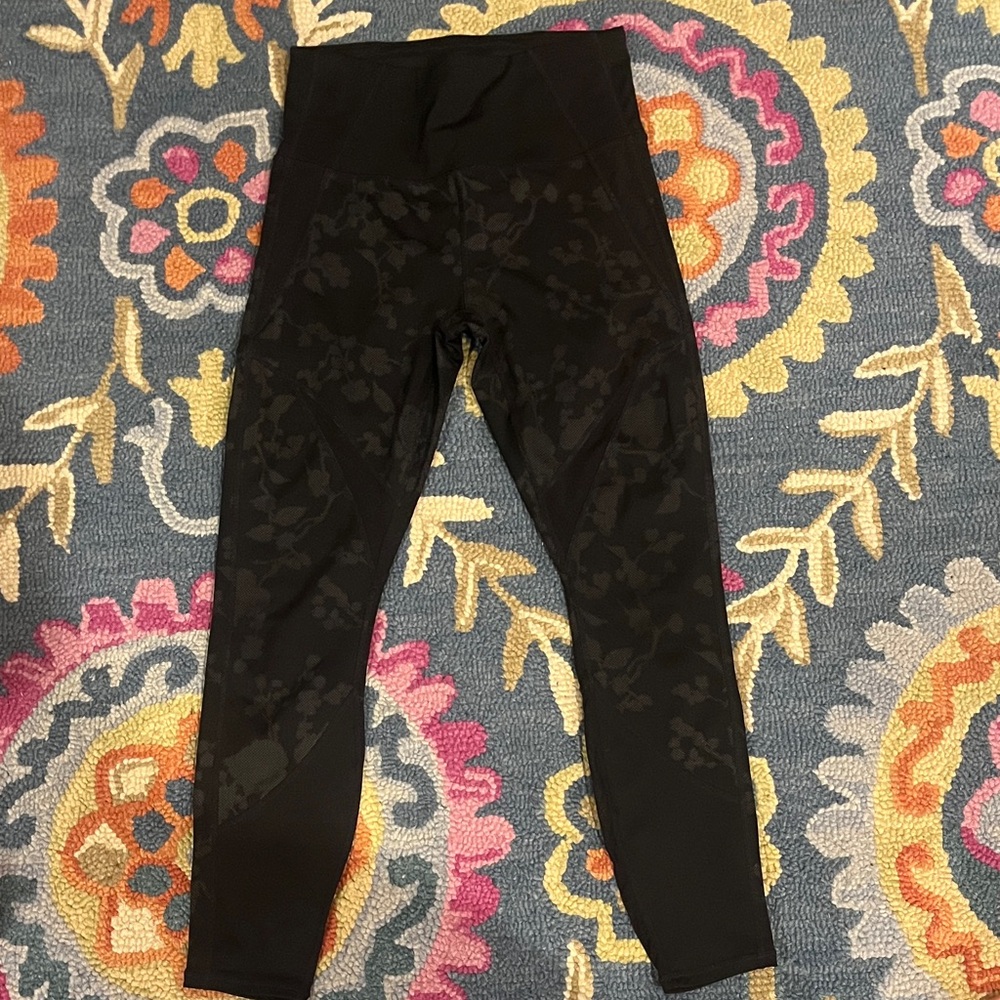 Athleta Black Patterned Leggings